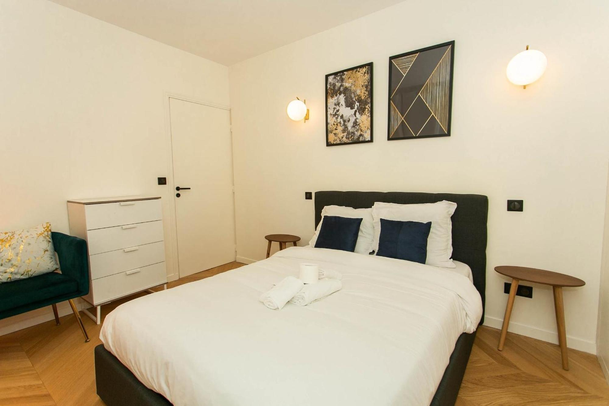 Haussmann - 2Br Near Champs-Elysees - Cityapartmentstay Paris Exterior foto